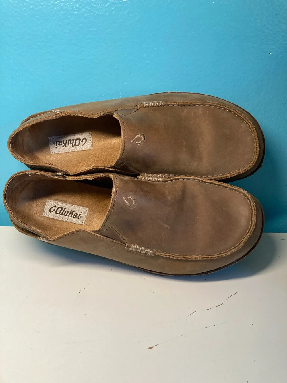 OluKai mens leather